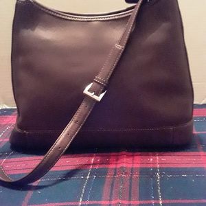Wilson leather Pelle Studio shoulder bag.